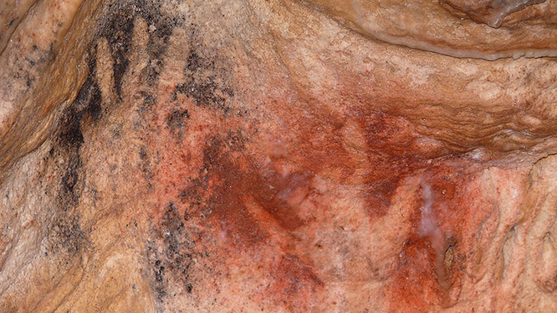 ¿Son las manos ‘mutiladas’ de la cueva de Gargas la primera lengua de signos?